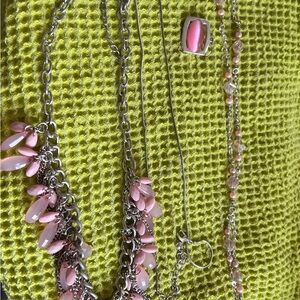 3 pink necklaces